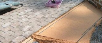 Technology of laying paving slabs on sand - stages of work